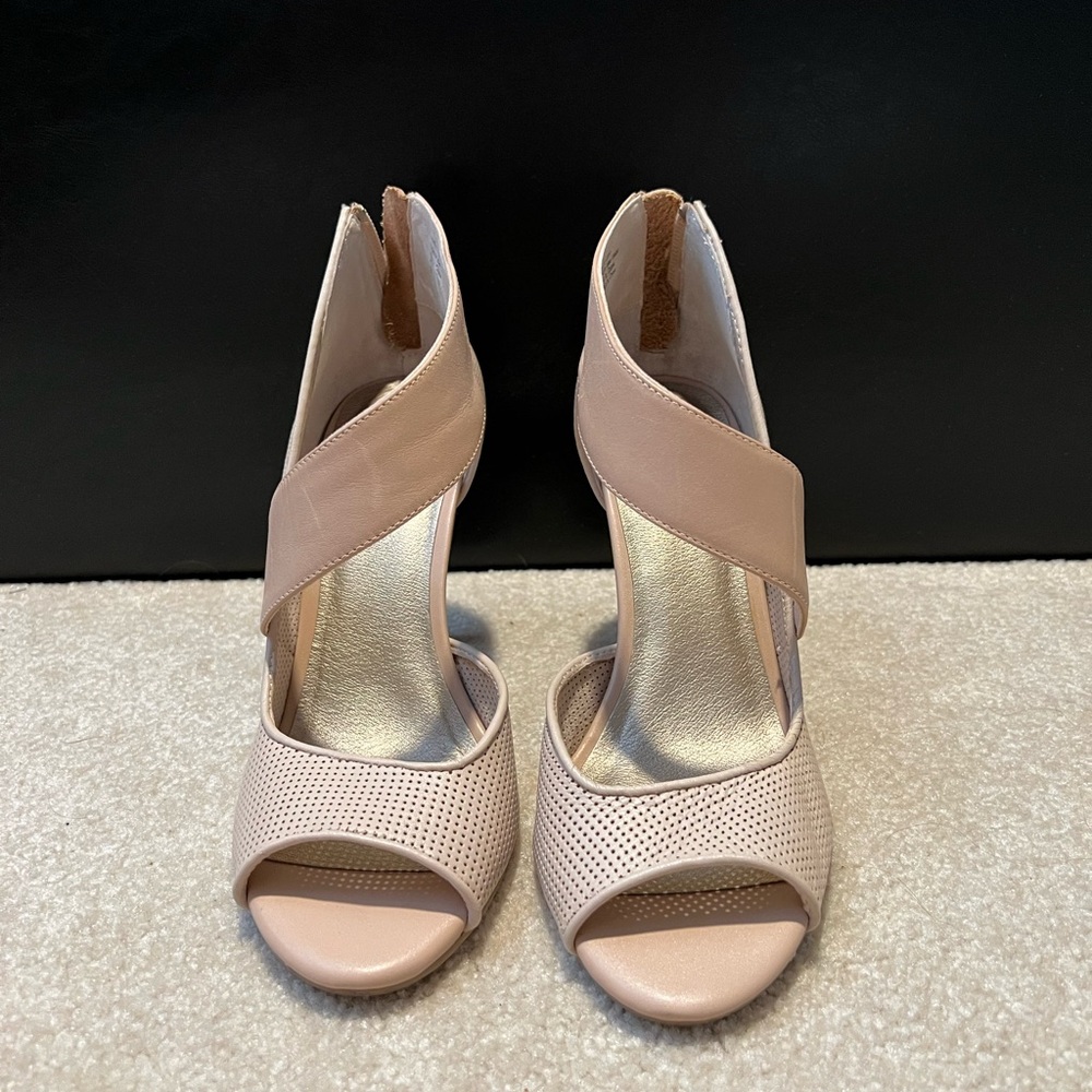 Elegant Nude Peep-Toe Women's Shoes